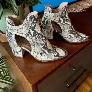 Steve Madden snakeskin leather, studded booties, size 9